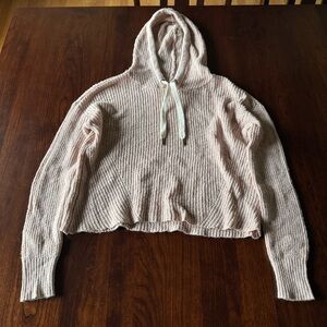 Sweater hoodie
